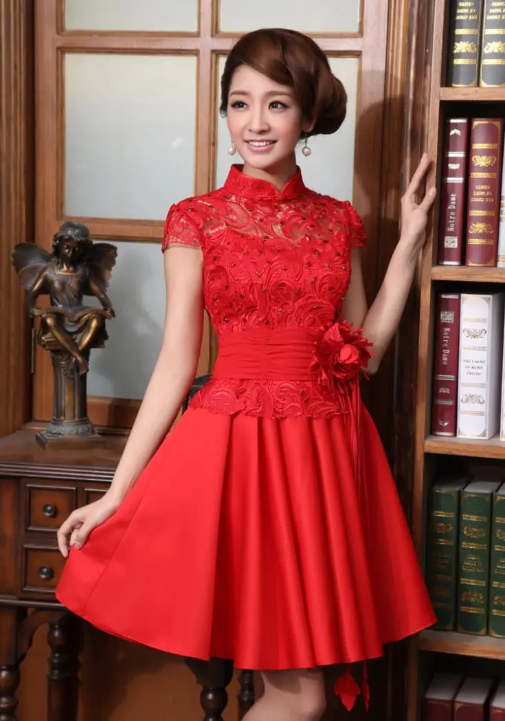 Bezmaksas piegāde cheongsam puse balles kleita ziedu jaunu modes vintage sarkans mežģīņu īsās augsta kakla līgavas māsa kleitas Attēls 3