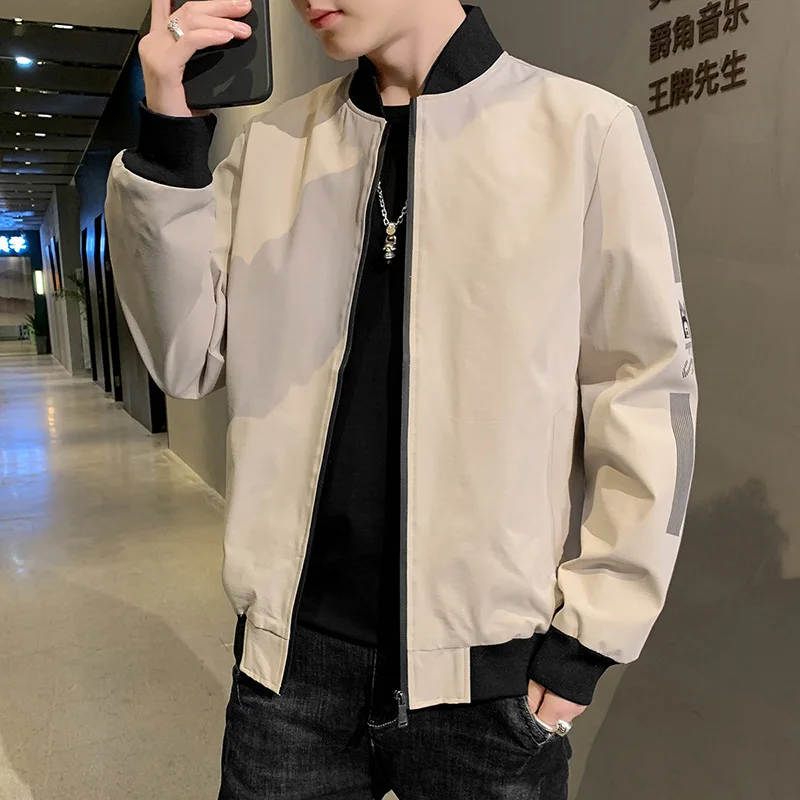 Ir 2021. Vīriešu Jaka Valkāt Pavasarī Jauns jauneklis Skaists Kapuci Vienkārši korejas Modes Gadījuma Vaļēju Mēteli Zīmolu Vīriešu apģērbi Attēls 1