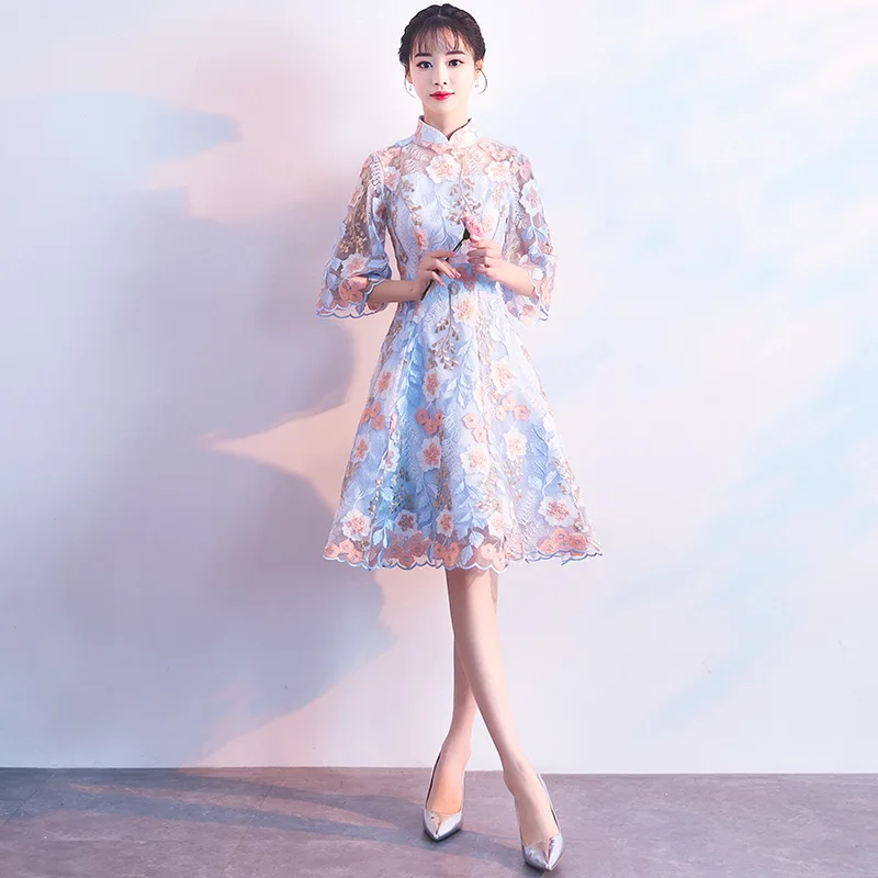 Jaunā Sieviešu Ziedu Qipao Elegants Sieviešu Skatuves Šovs Autumu Cheongsam Vintage Uzlabota Vakara Tērpi Austrumu Līgava Kāzu Kleitu Attēls 1