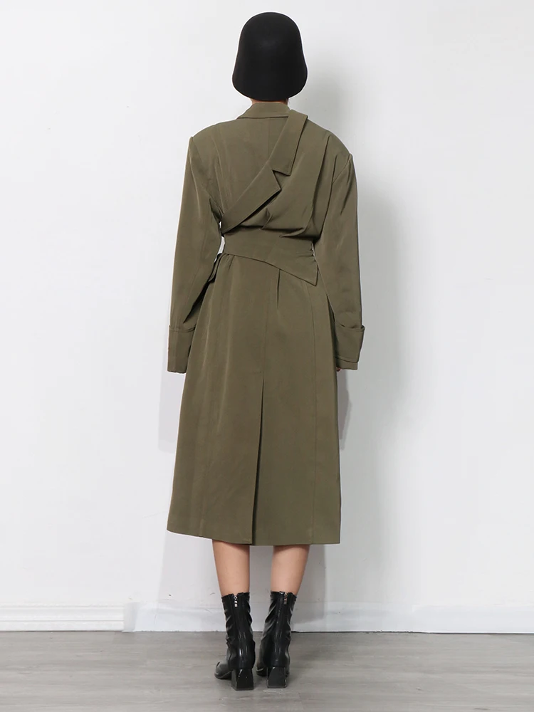 TWOTWINSTYLE Vintage Green Asimetrisks Vējjaka Sieviešu Atloks ar garām Piedurknēm korejas Cietā Tranšejas Sievietēm Ir 2021. Modes Stils Attēls 1