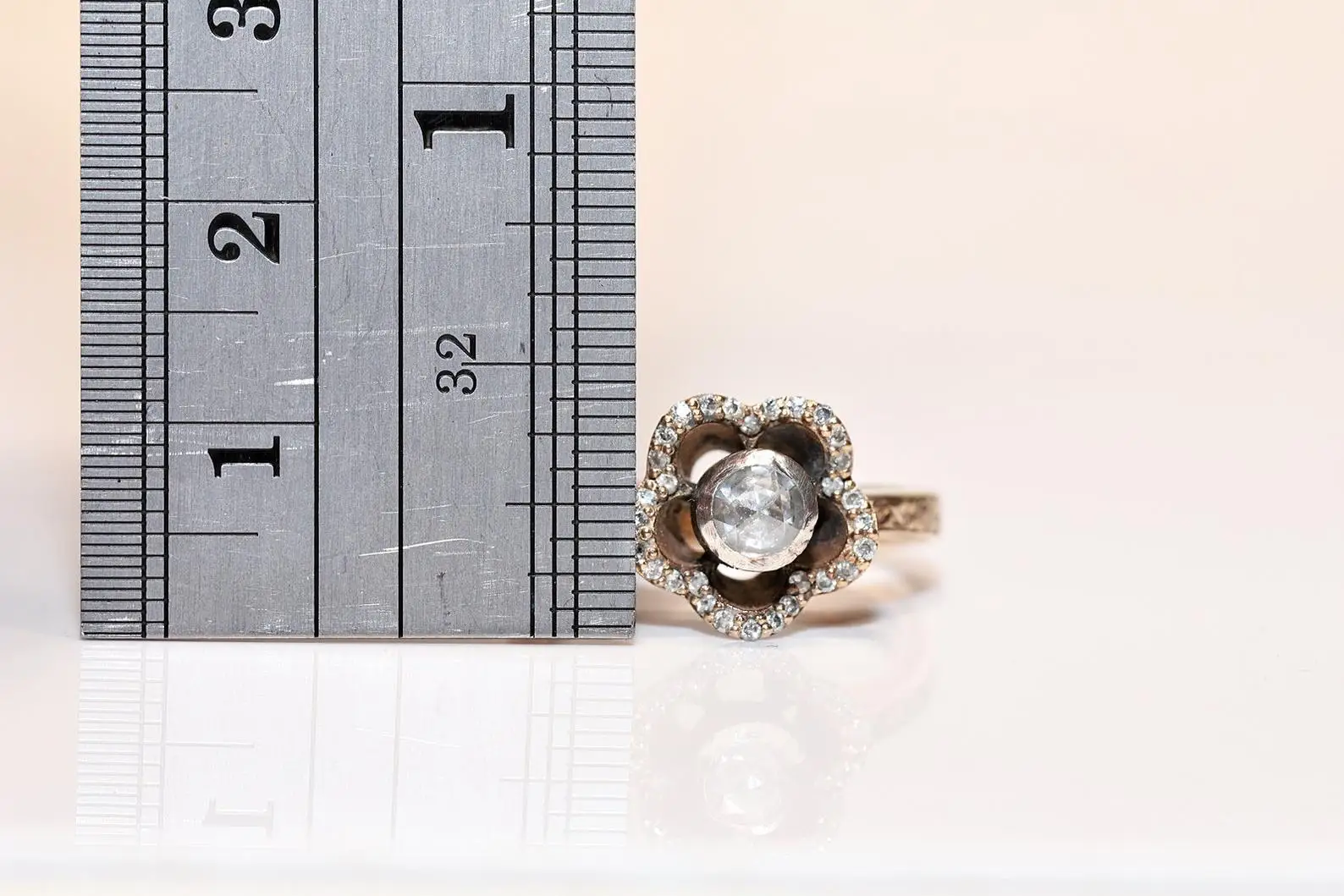 Viktorijas laikmeta Stilā Vintage 8k Zelta Dabas Dimants Un Rožu Samazināt Dimantu Dekorēts Diezgan Gredzens Attēls 2