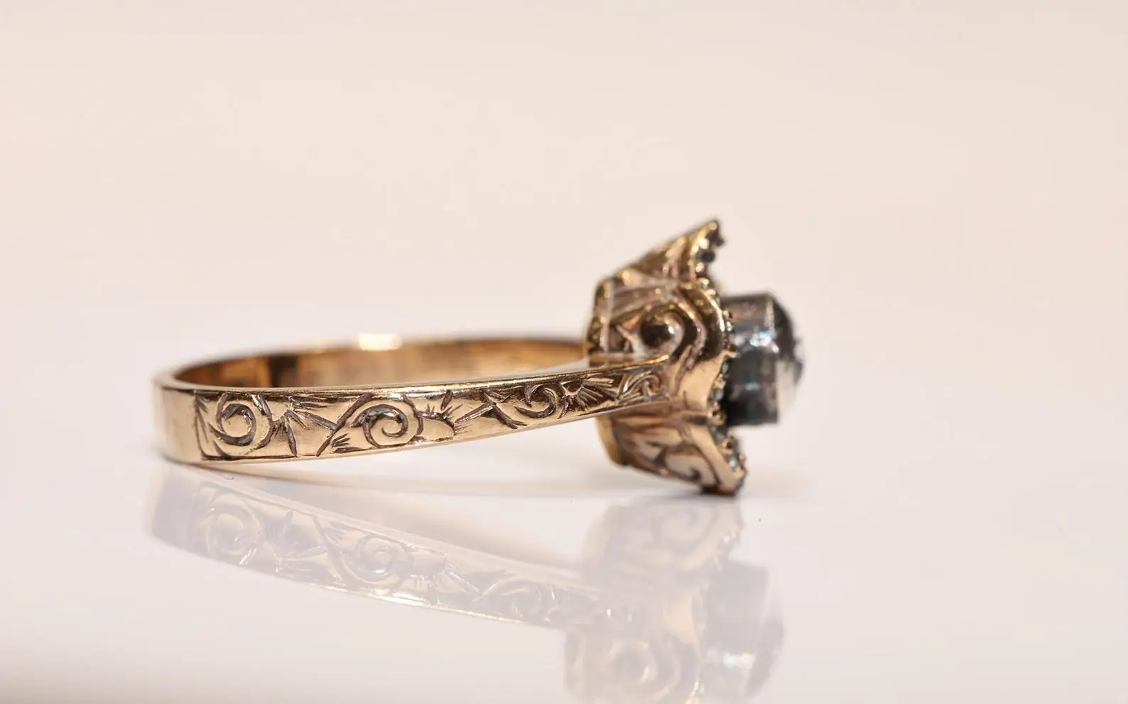 Viktorijas laikmeta Stilā Vintage 8k Zelta Dabas Dimants Un Rožu Samazināt Dimantu Dekorēts Diezgan Gredzens Attēls 4
