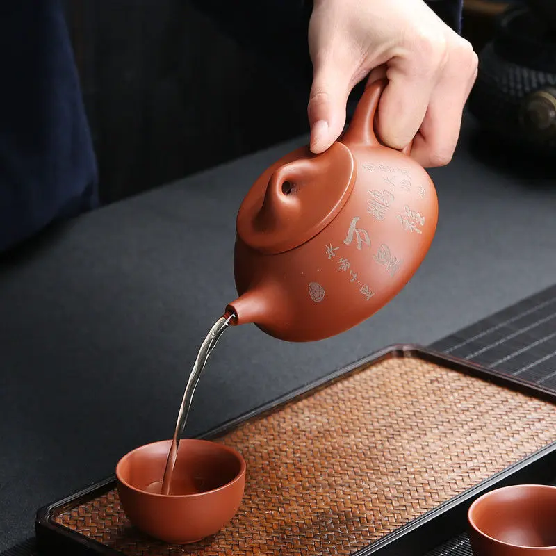Violetā māla pods ir tikai un vienīgi roku darbs. Tas ir autentisks Xishi pot. Kung Fu tējas komplektu. Tā ir maza sadzīves tējkanna Attēls 2