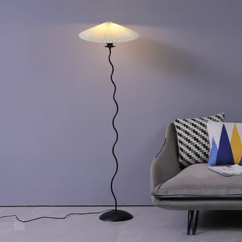 Ziemeļvalstu deco auduma grīdas lampa jauns dizains, grīdas, ņemot vērā dzīvojamā istaba guļamistaba dizainers parauga istabu viesnīcā projektu pirkt \ Lampas & Toņos ~ www.xenydancestudio.lv 11
