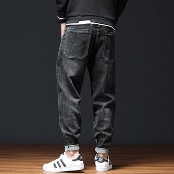 Jauns vīriešu rudens un ziemas modes grafiti caurumu izšuvumi mazgā džinsus casual slim novājēšanu bikses vīriešu džinsa bikses pirkt \ Vīriešu Apģērbs ~ www.xenydancestudio.lv 11