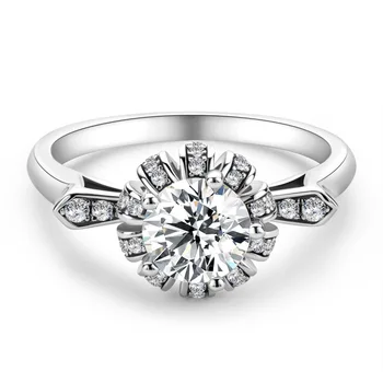 Radošā 925 Sterling Sudraba Gaismas Luksusa Rotaslietas Diamond Ring 1 Karātu Moissanite Šarmu, Sudraba Rotaslietas Kāzu Gredzenu Sievietēm
