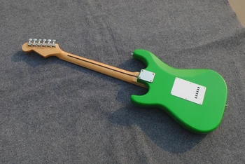 Augstas kvalitātes zaļā krāsa elektriskā ģitāra, bezmaksas piegāde populāri ir 2021. gados 22 fret kļavas koka klaviatūra