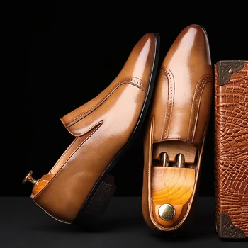 Biznesa formālās valkāt norādīja toe kurpes vīriešu ādas oxfords vīriešu pātagot uzliku britu cirsts vīriešu roku darbs bullock apavi pirkt \ Vīriešu Kurpes ~ www.xenydancestudio.lv 11