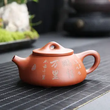 Violetā māla pods ir tikai un vienīgi roku darbs. Tas ir autentisks Xishi pot. Kung Fu tējas komplektu. Tā ir maza sadzīves tējkanna