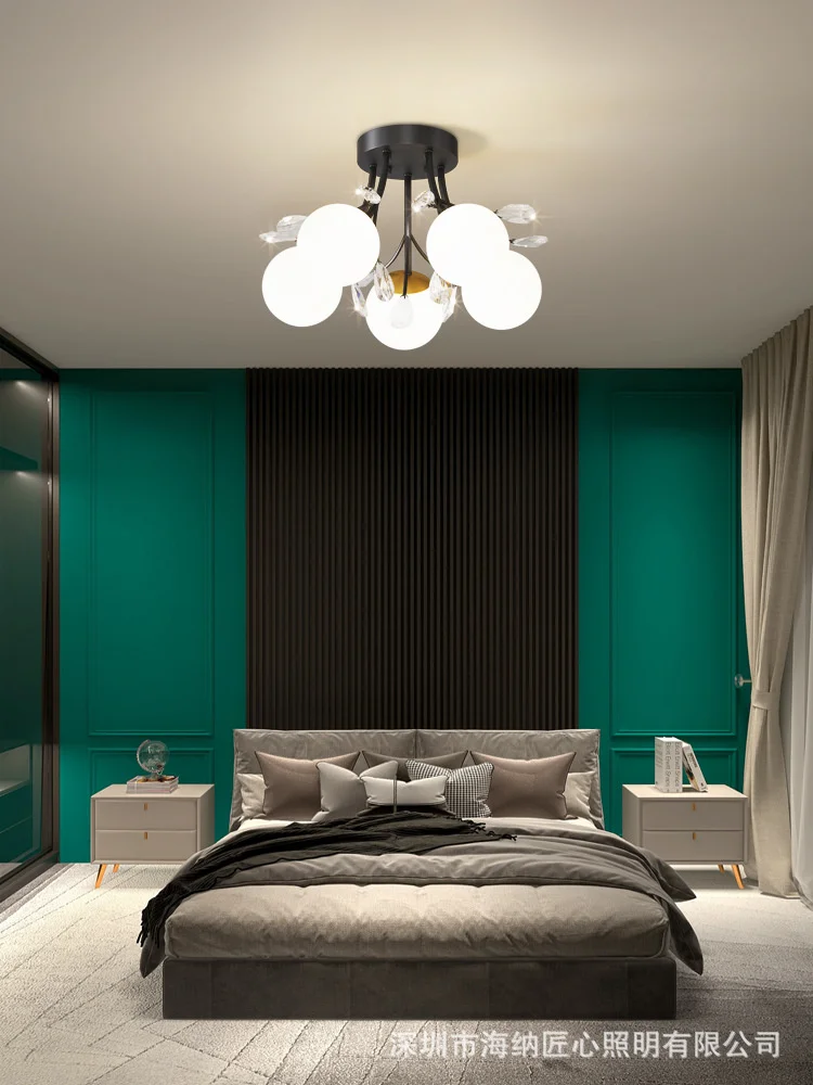 Mazo ģimenes dzīvojamās istabas lampas modernās vienkārši radoši gaismas luksusa kristāla griestu lampas guļamistabas lampa istabā neto red molekulārā lampas Attēls 1