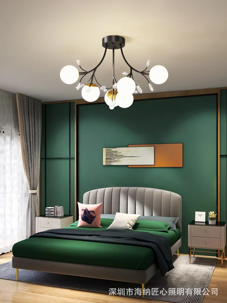Mazo ģimenes dzīvojamās istabas lampas modernās vienkārši radoši gaismas luksusa kristāla griestu lampas guļamistabas lampa istabā neto red molekulārā lampas Attēls 4